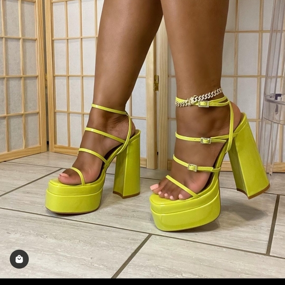 Platform sandal
